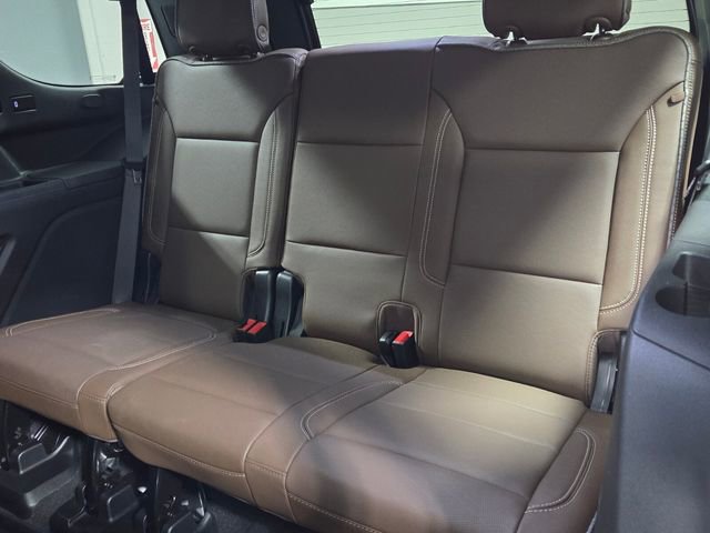 Used 2022 Chevrolet Tahoe High Country w/ Premium Package 2 image 9