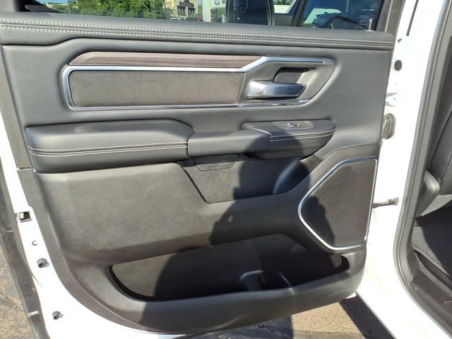 Used 2026 RAM 1500 Laramie AWD/4WD image 18