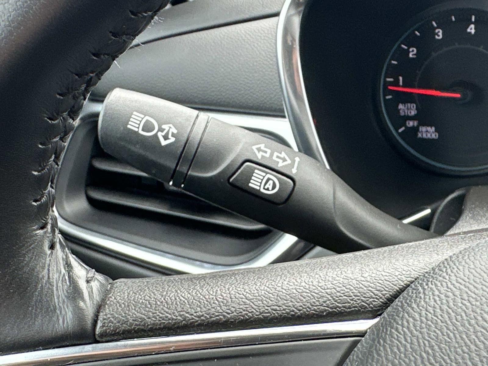 Certified 2021 Chevrolet Equinox LT image 24