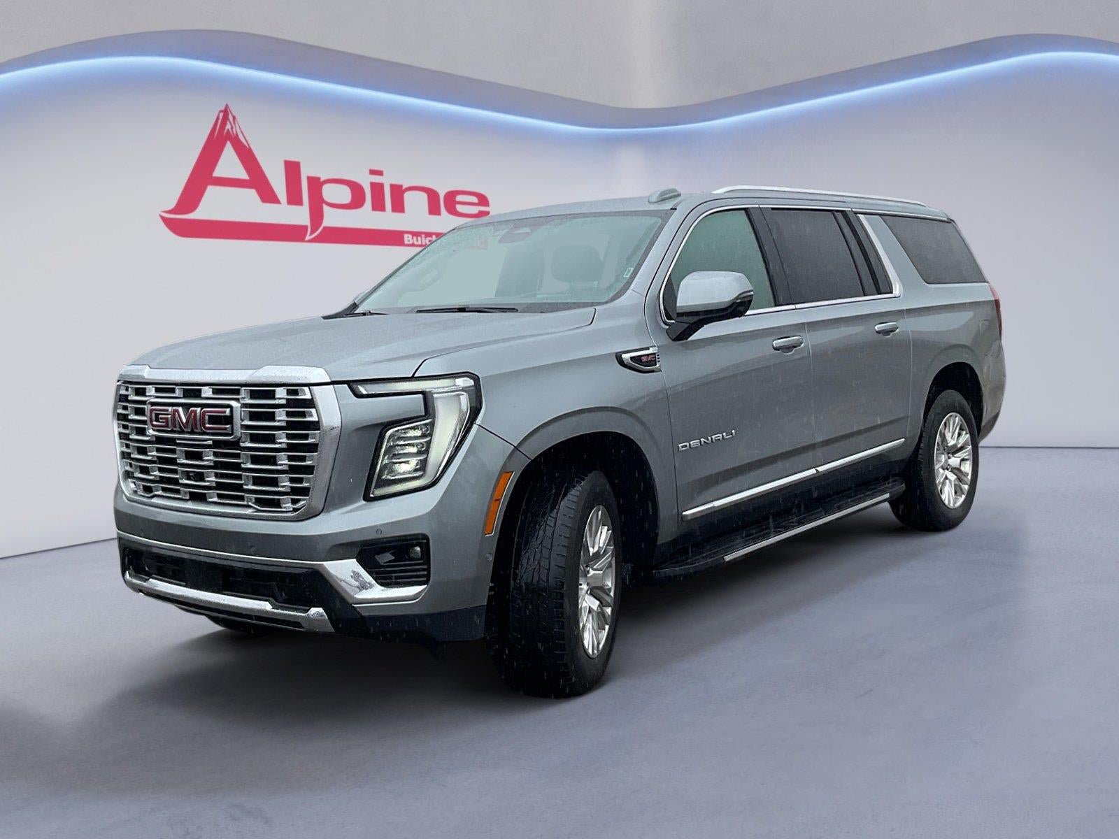 Certified 2025 GMC Yukon XL Denali AWD/4WD image 1