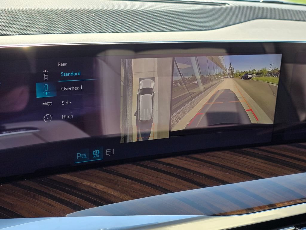 New 2026 Cadillac Escalade Platinum Sport AWD/4WD image 33