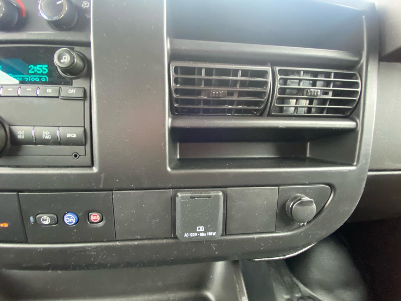 Used 2024 Chevrolet Express 2500 w/ Driver Convenience Package image 30