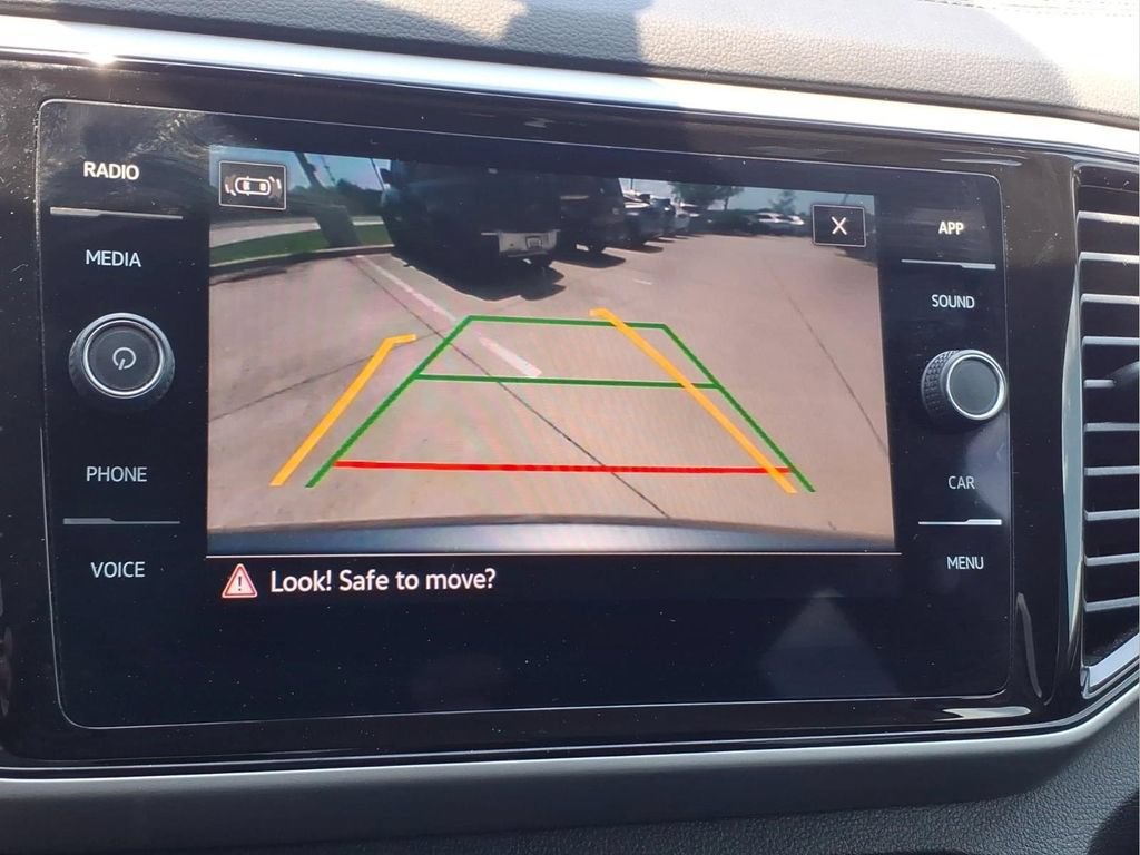 Used 2023 Volkswagen Atlas SE FWD image 33