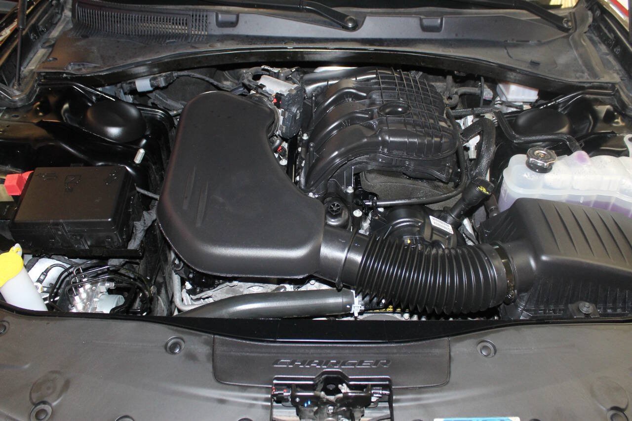 Used 2023 Dodge Charger SXT RWD image 8