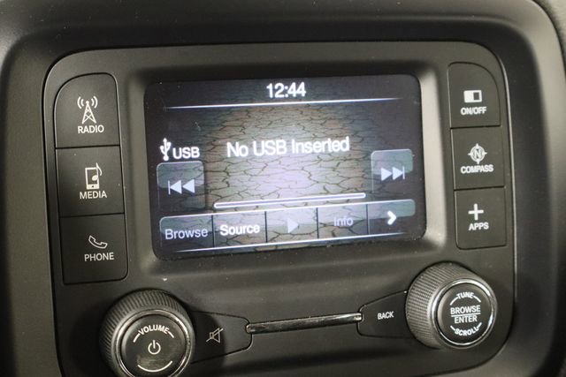 Used 2017 Jeep Renegade Latitude image 31