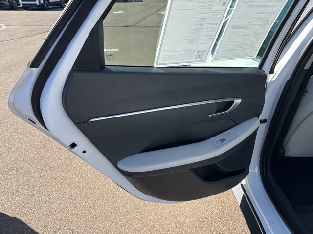 Certified 2025 Hyundai Sonata SE image 10