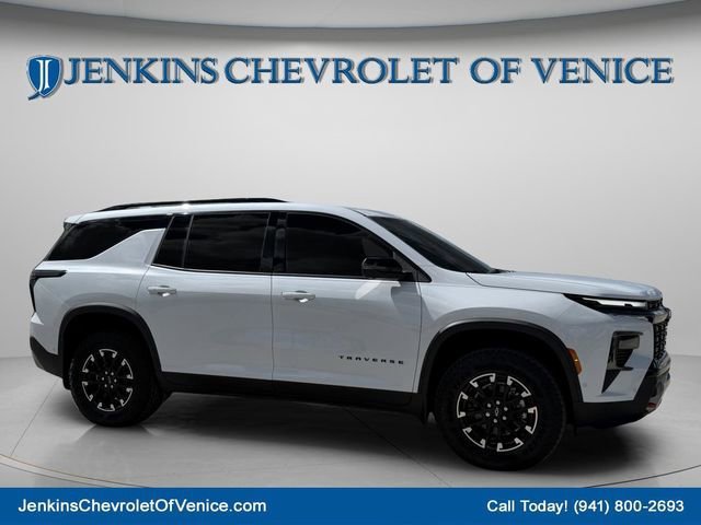 New 2026 Chevrolet Traverse Z71 w/ Enhanced Driving Package AWD/4WD image 2