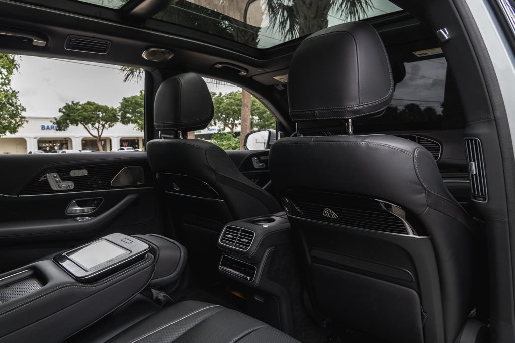 Used 2022 Mercedes-Benz Maybach GLS 600 4MATIC image 24