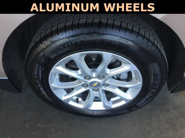 Used 2018 Chevrolet Equinox LT image 11