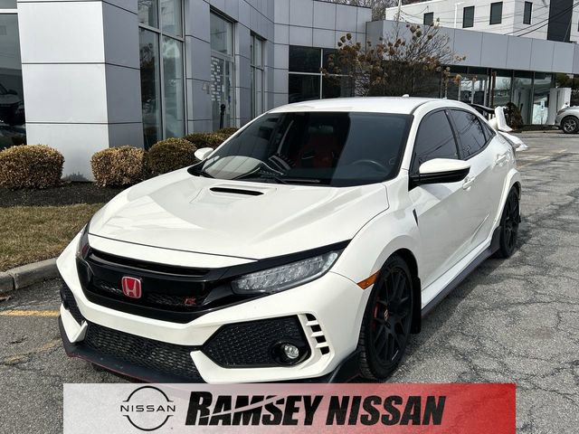 Used 2018 Honda Civic Type R image 1