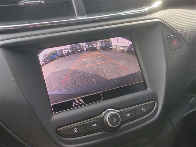 Used 2023 Chevrolet TrailBlazer LS image 13