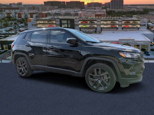 New 2026 Jeep Compass Latitude w/ Sun and Sound Group