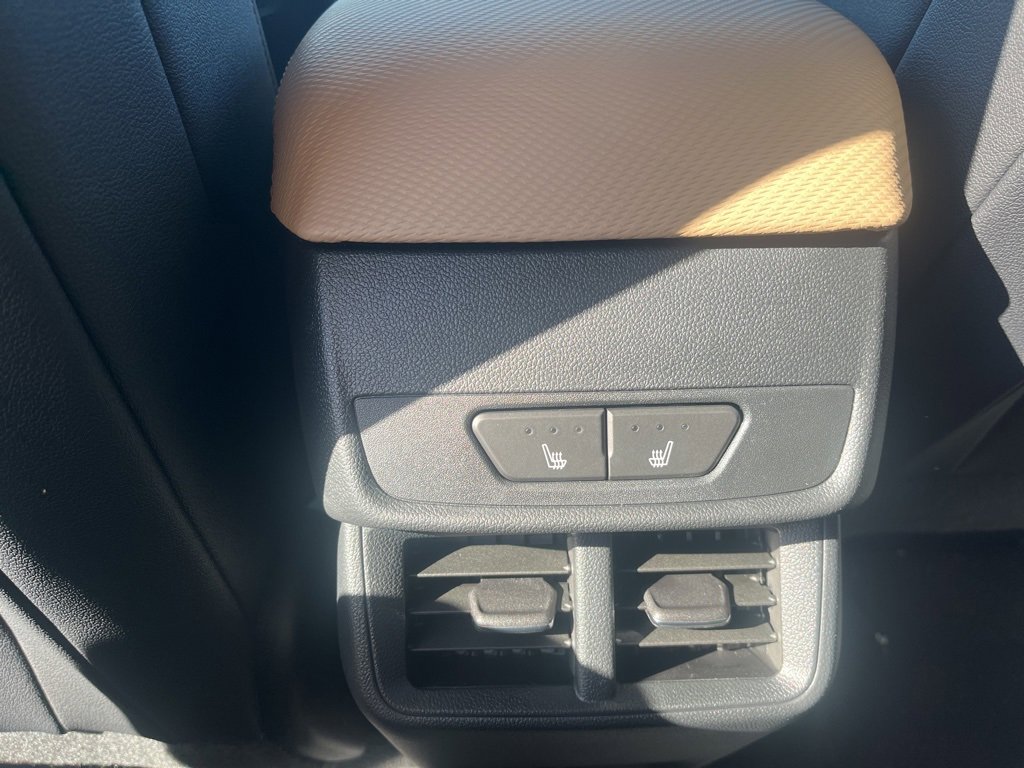 New 2026 Chevrolet Equinox ACTIV w/ Convenience Package III image 27