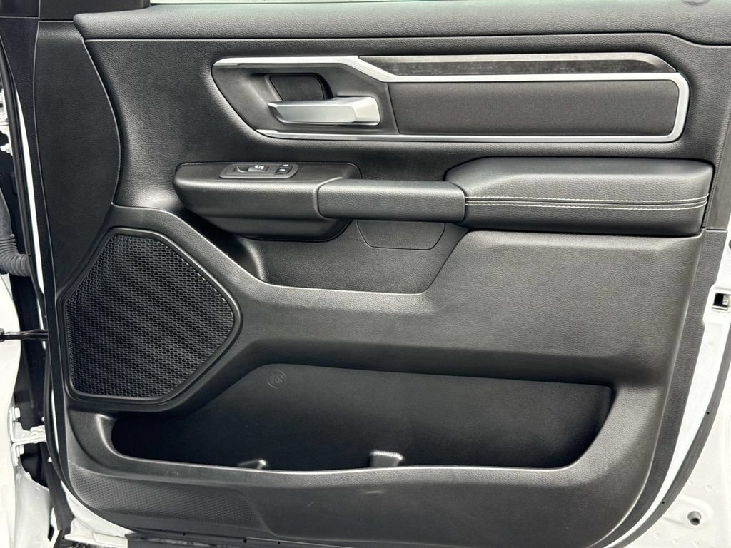 Used 2023 RAM 1500 Big Horn AWD/4WD image 17