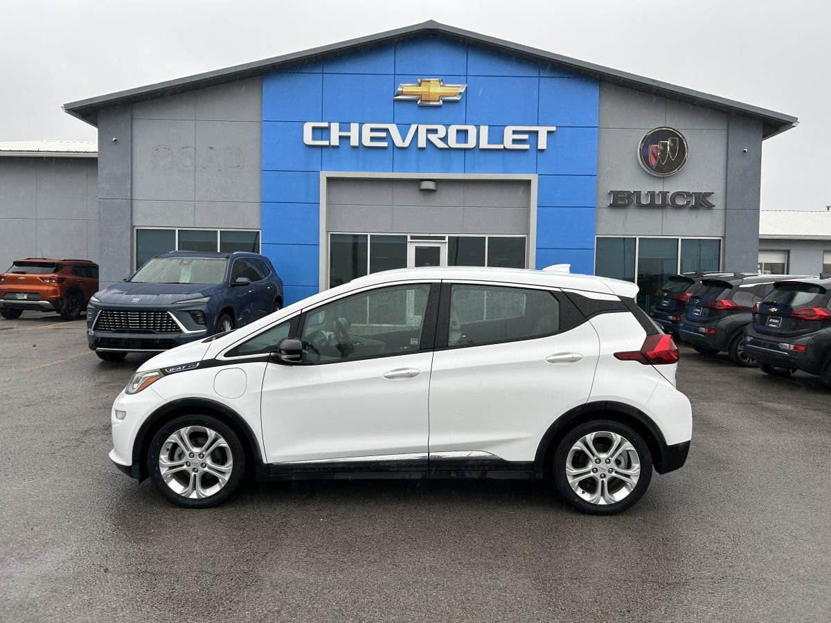 Used 2017 Chevrolet Bolt LT FWD image 3