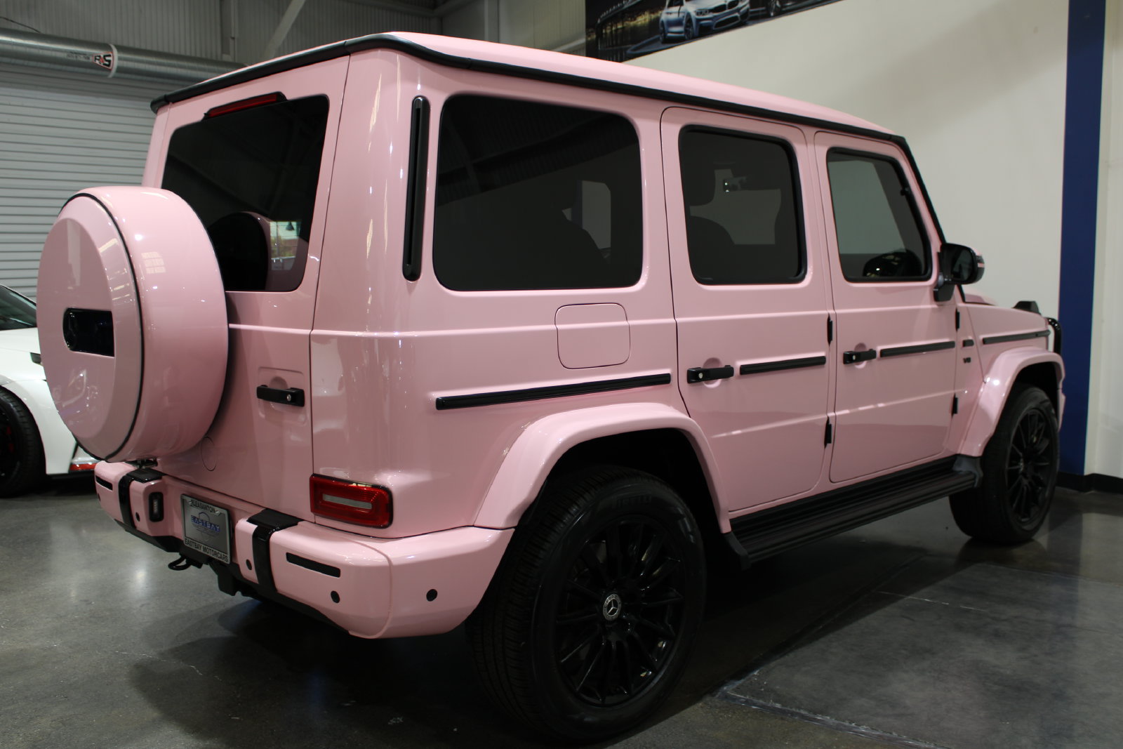 Used 2024 Mercedes-Benz G 550 image 13
