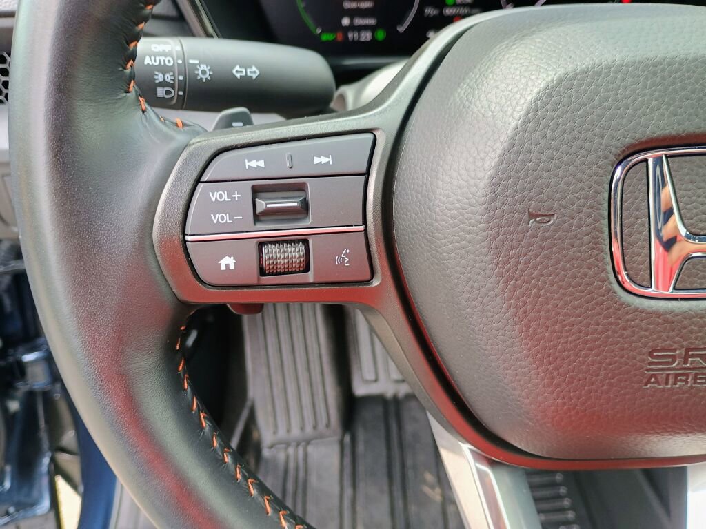 Used 2025 Honda CR-V Sport-L image 10