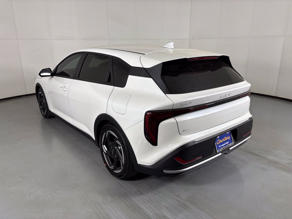 New 2026 Kia K4 GT-Line Turbo FWD image 6