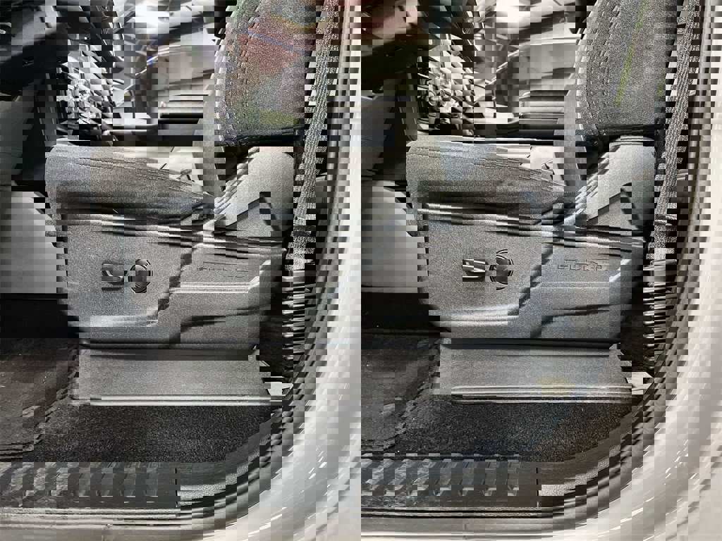 Used 2024 Ford F150 XLT w/ Mobile Office Package image 12