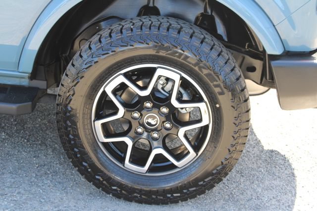 Used 2023 Ford Bronco Outer Banks AWD/4WD image 7