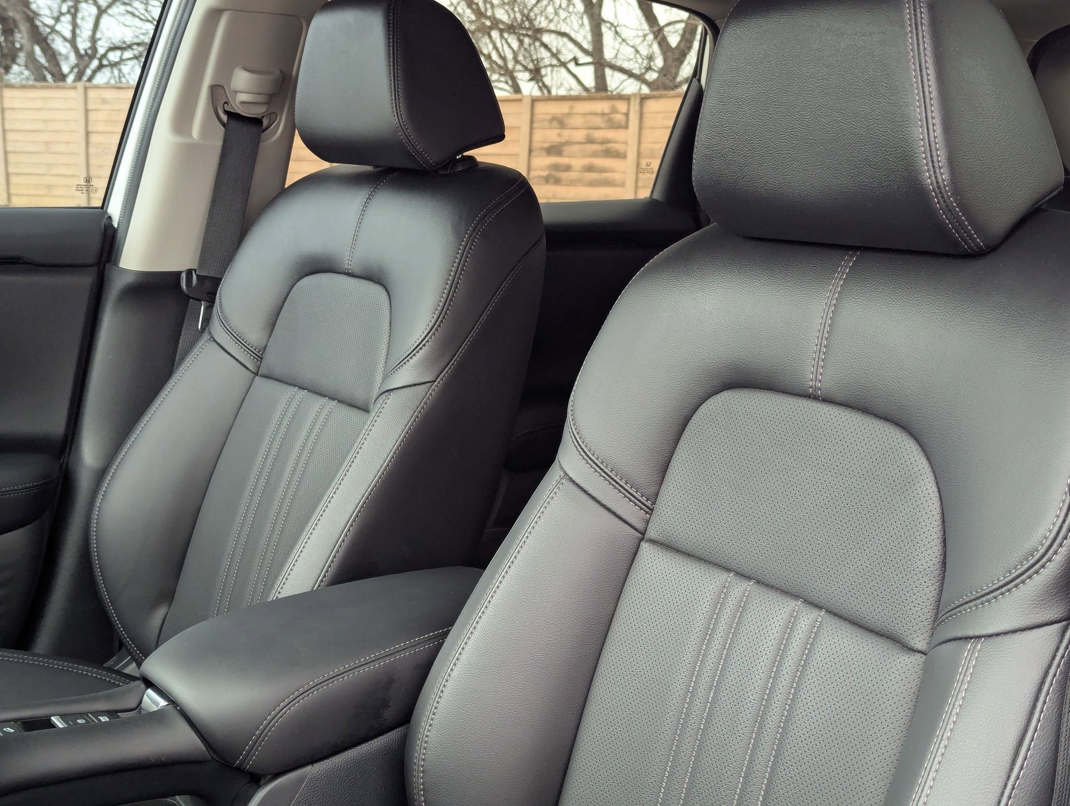 Used 2026 Honda HR-V EX-L image 14