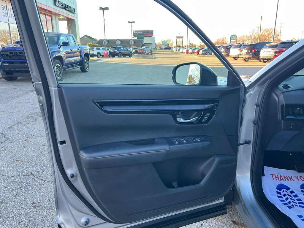 Used 2023 Honda CR-V Sport Touring image 11