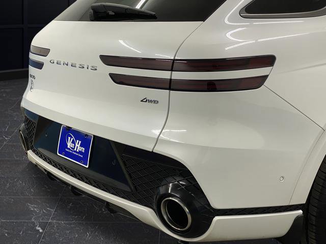 Used 2024 Genesis GV70 2.5T w/ Sport Prestige Package image 37