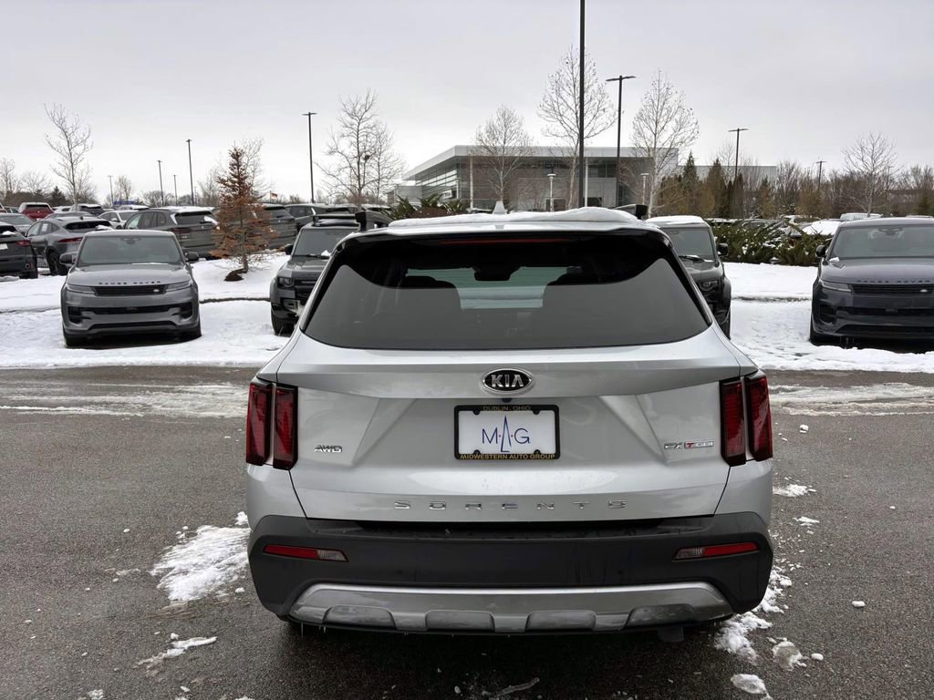 Used 2021 Kia Sorento EX w/ EX AWD X-Line Package image 6