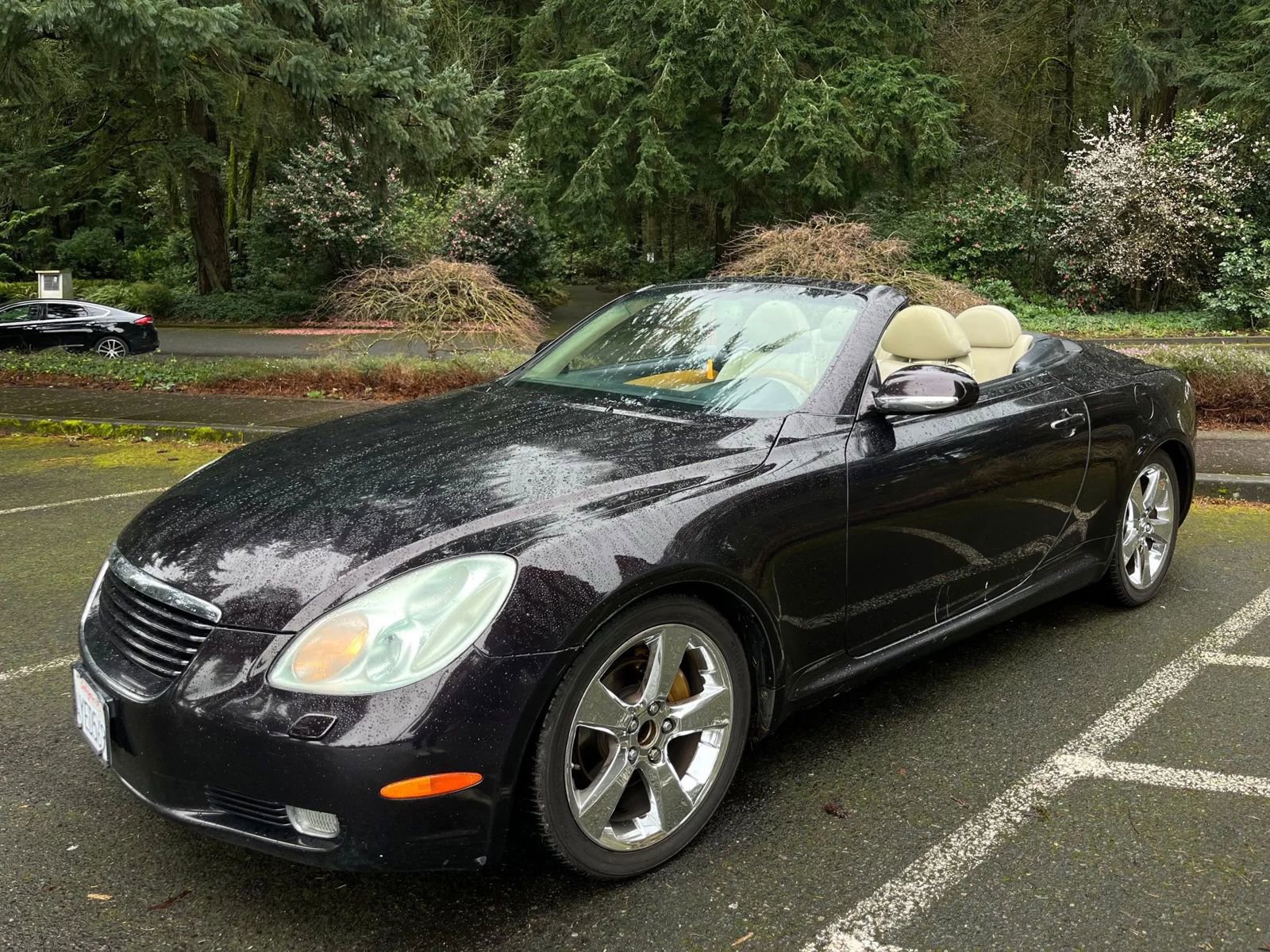 Used 2002 Lexus SC 430 Convertible image 2