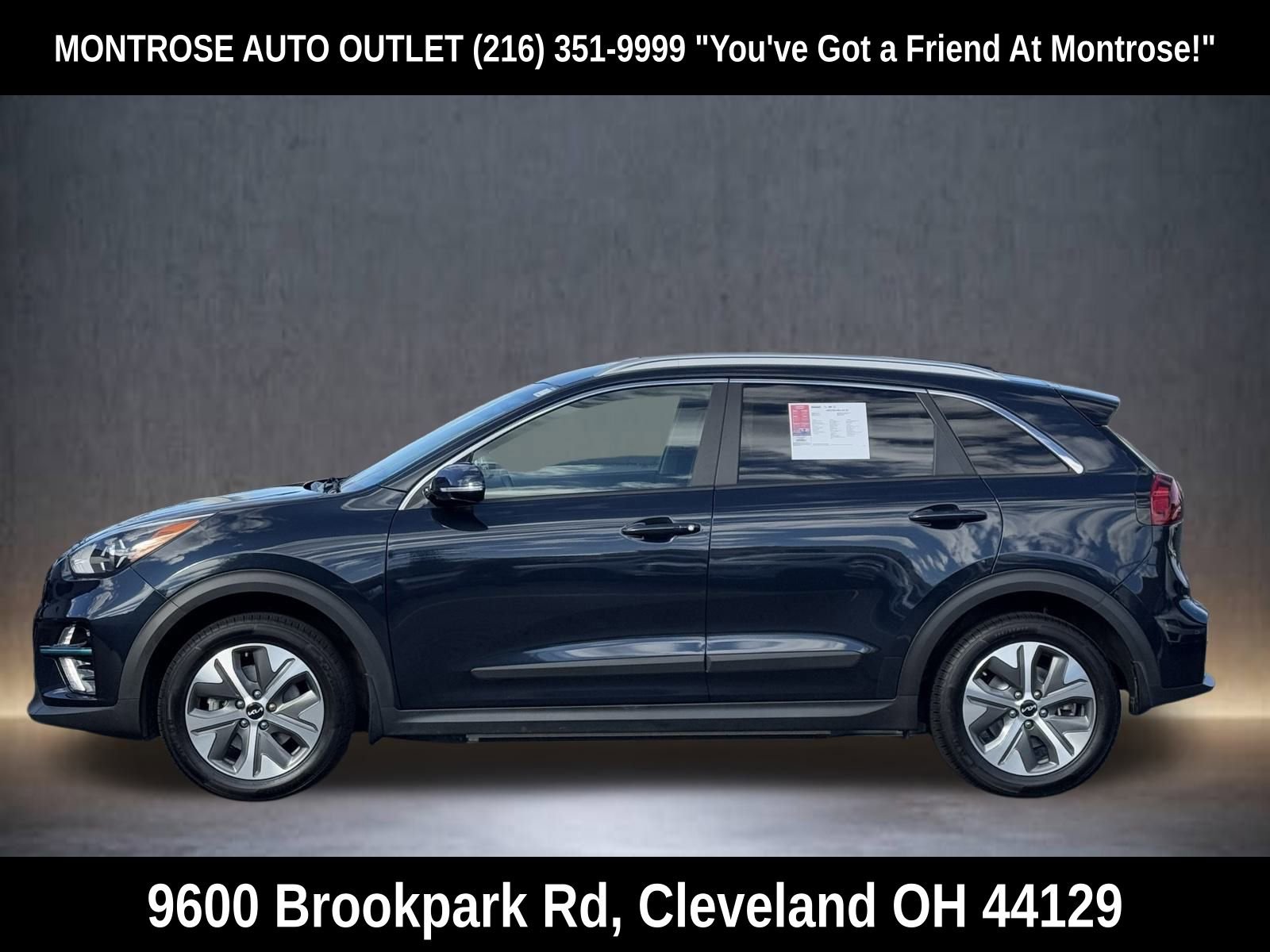 Used 2022 Kia Niro EX w/ Cold Weather Package image 4