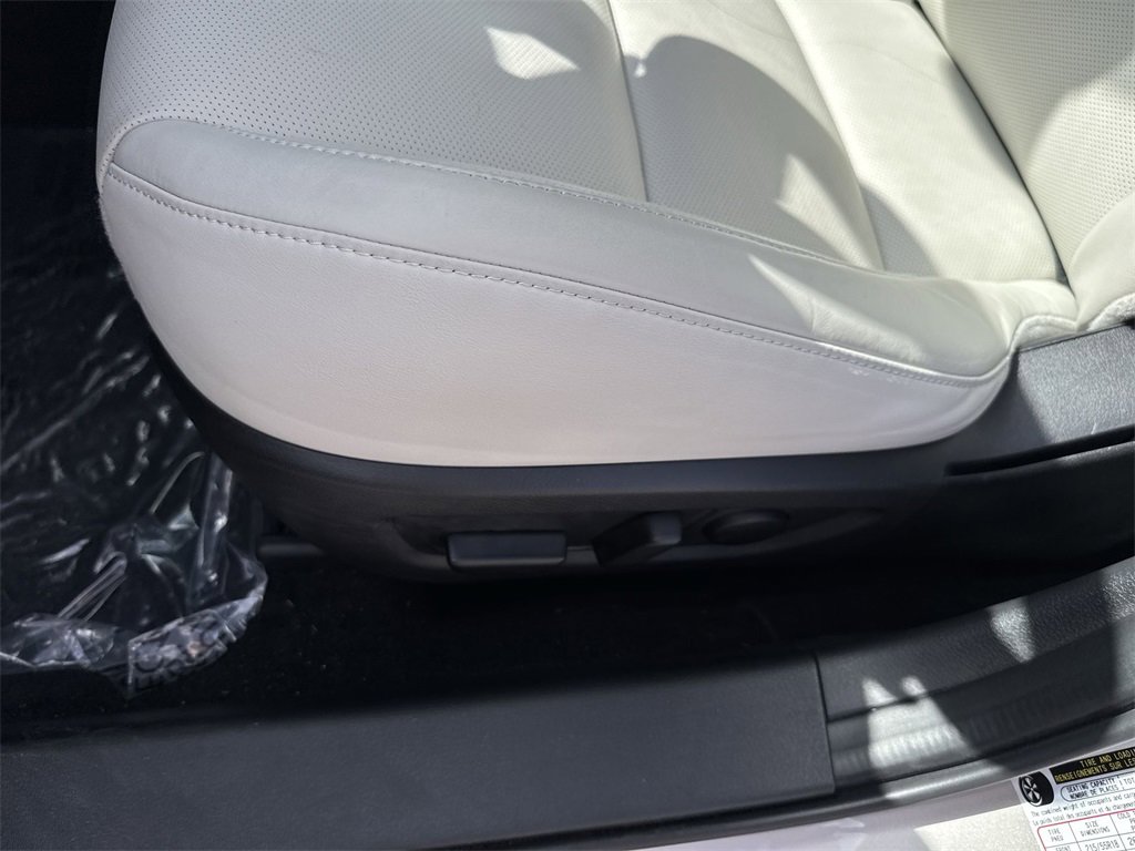 New 2024 MAZDA CX-30 2.5 Turbo w/ Premium Plus Pkg image 42