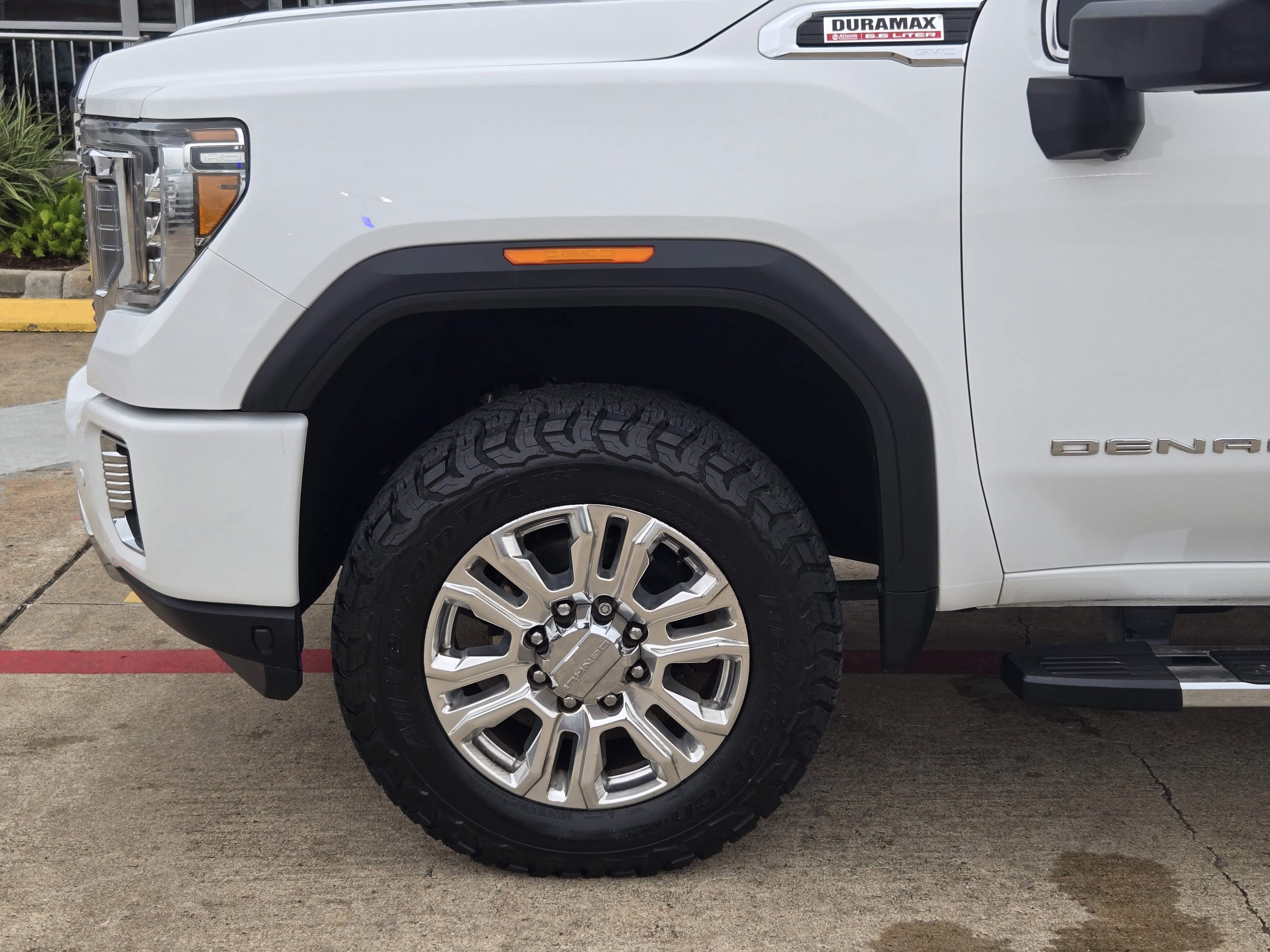 Used 2020 GMC Sierra 3500 Denali w/ Denali Ultimate Package image 5