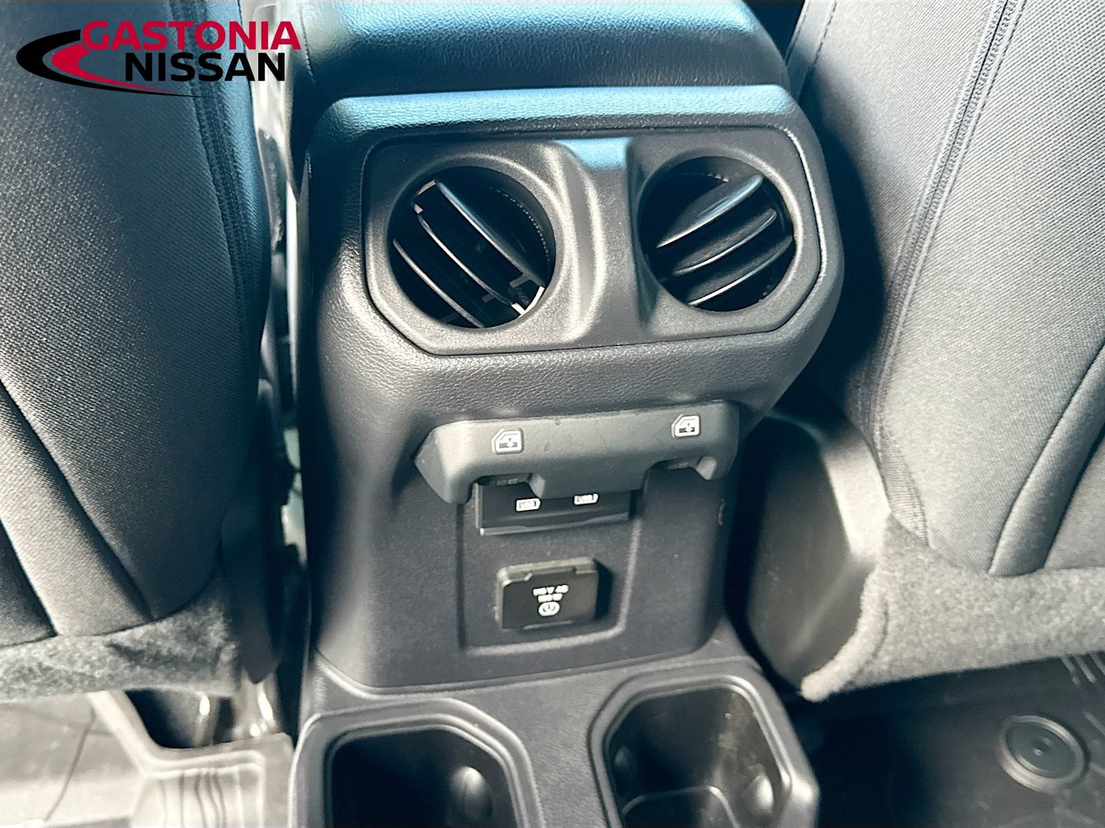 Used 2022 Jeep Wrangler Unlimited Sport AWD/4WD image 33