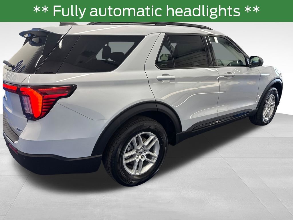 New 2026 Ford Explorer Active AWD/4WD image 5