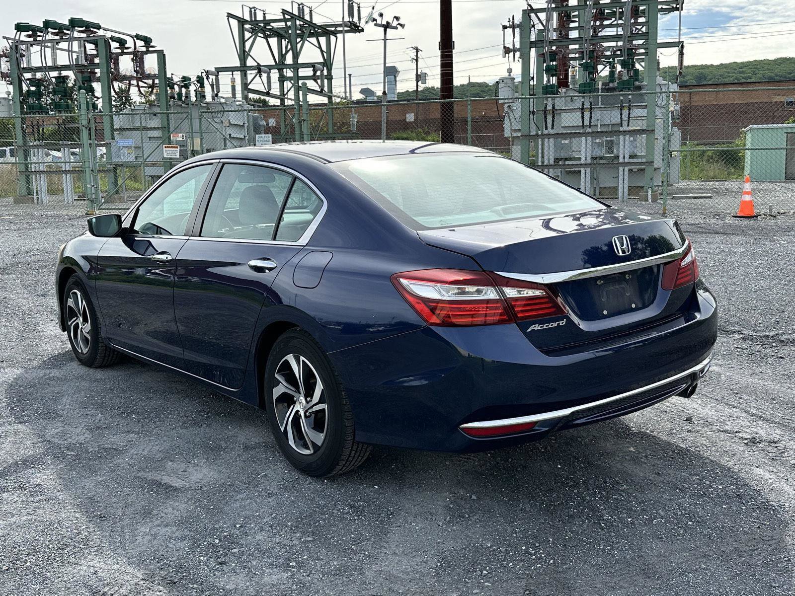 Used 2016 Honda Accord LX image 6