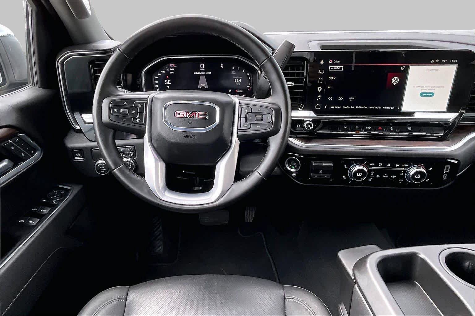 Used 2026 GMC Sierra 1500 SLT RWD image 6
