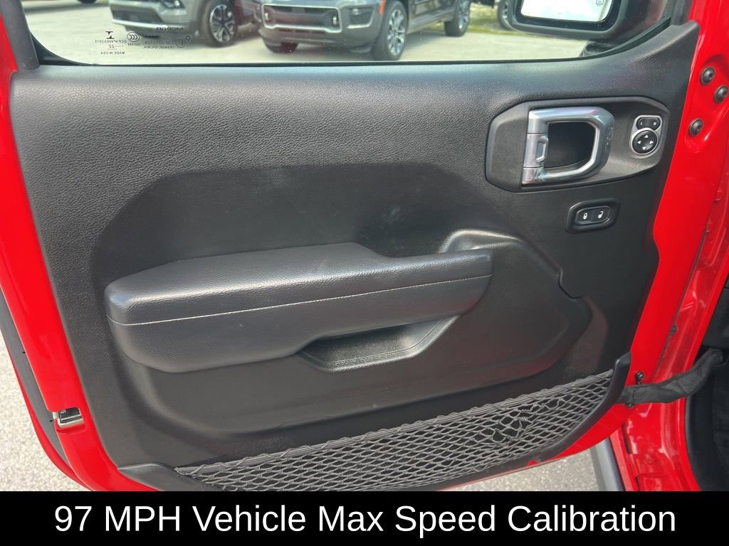 Certified 2022 Jeep Wrangler Willys image 35