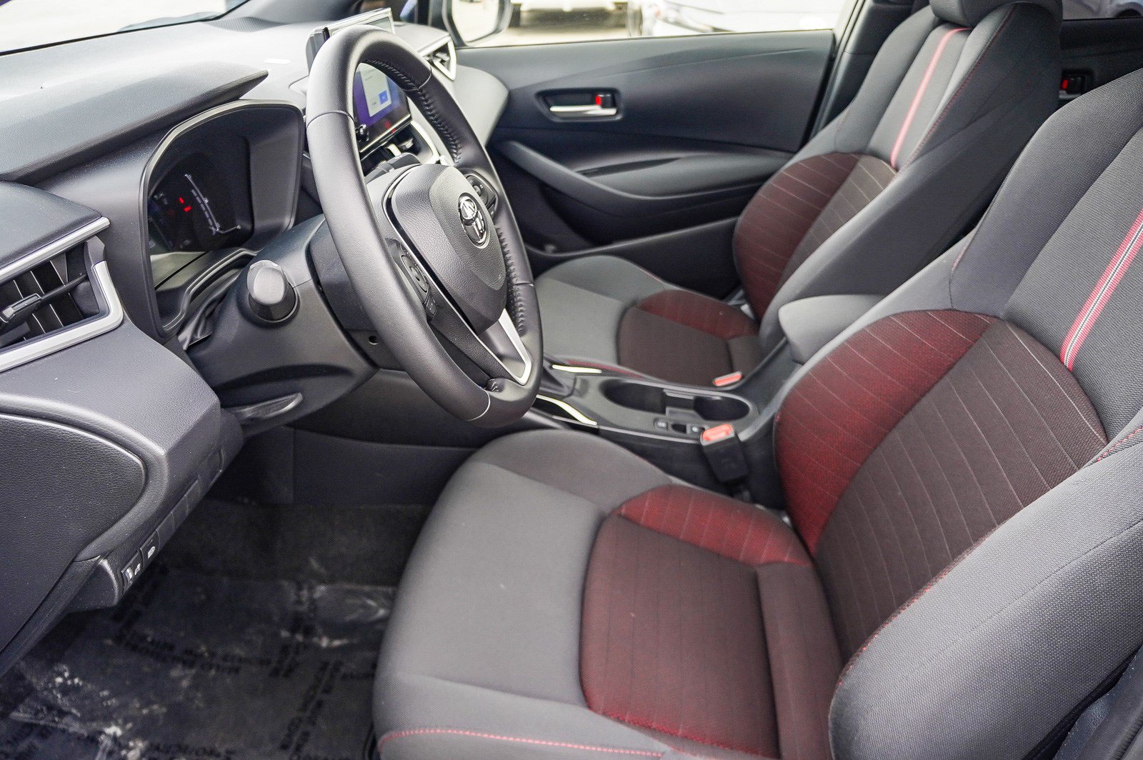 Certified 2026 Toyota Corolla SE FWD image 20