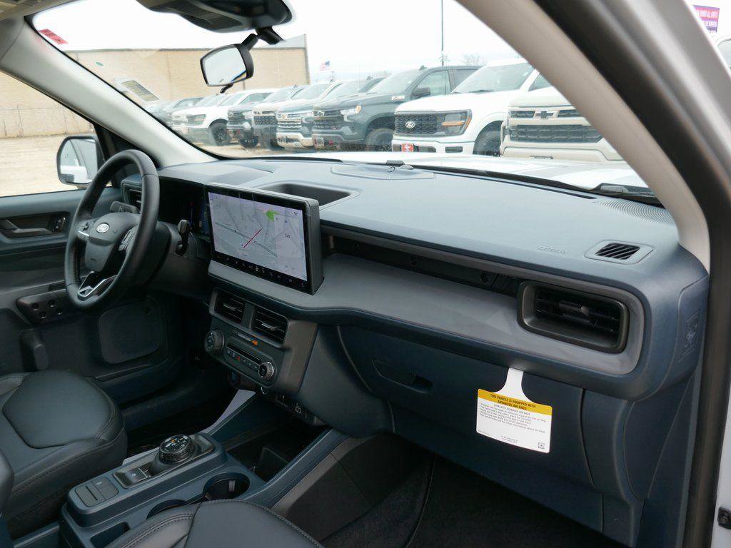 New 2026 Ford Maverick Lariat w/ Black Appearance Package image 11
