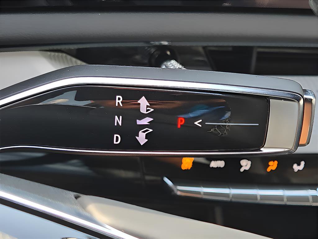 New 2025 Cadillac Optiq Sport 1 AWD/4WD image 13