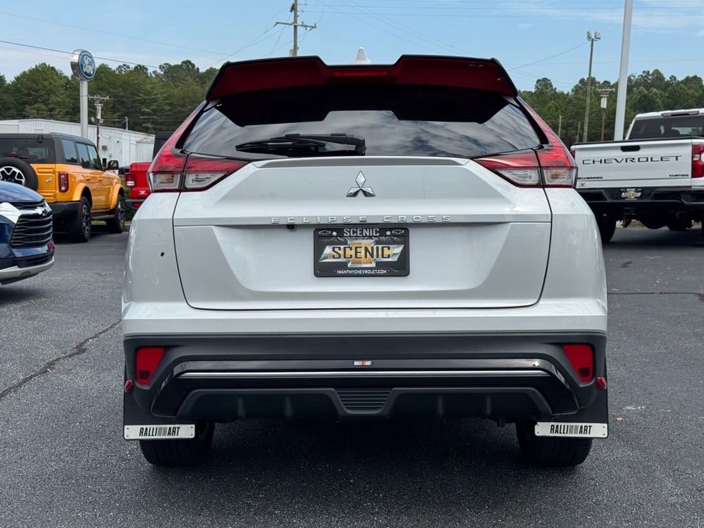 Used 2023 Mitsubishi Eclipse Cross LE image 4