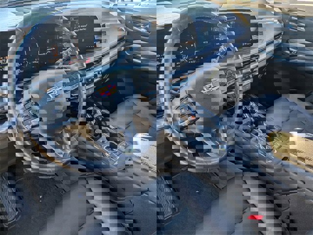 Used 2024 Cadillac XT4 Premium Luxury image 19