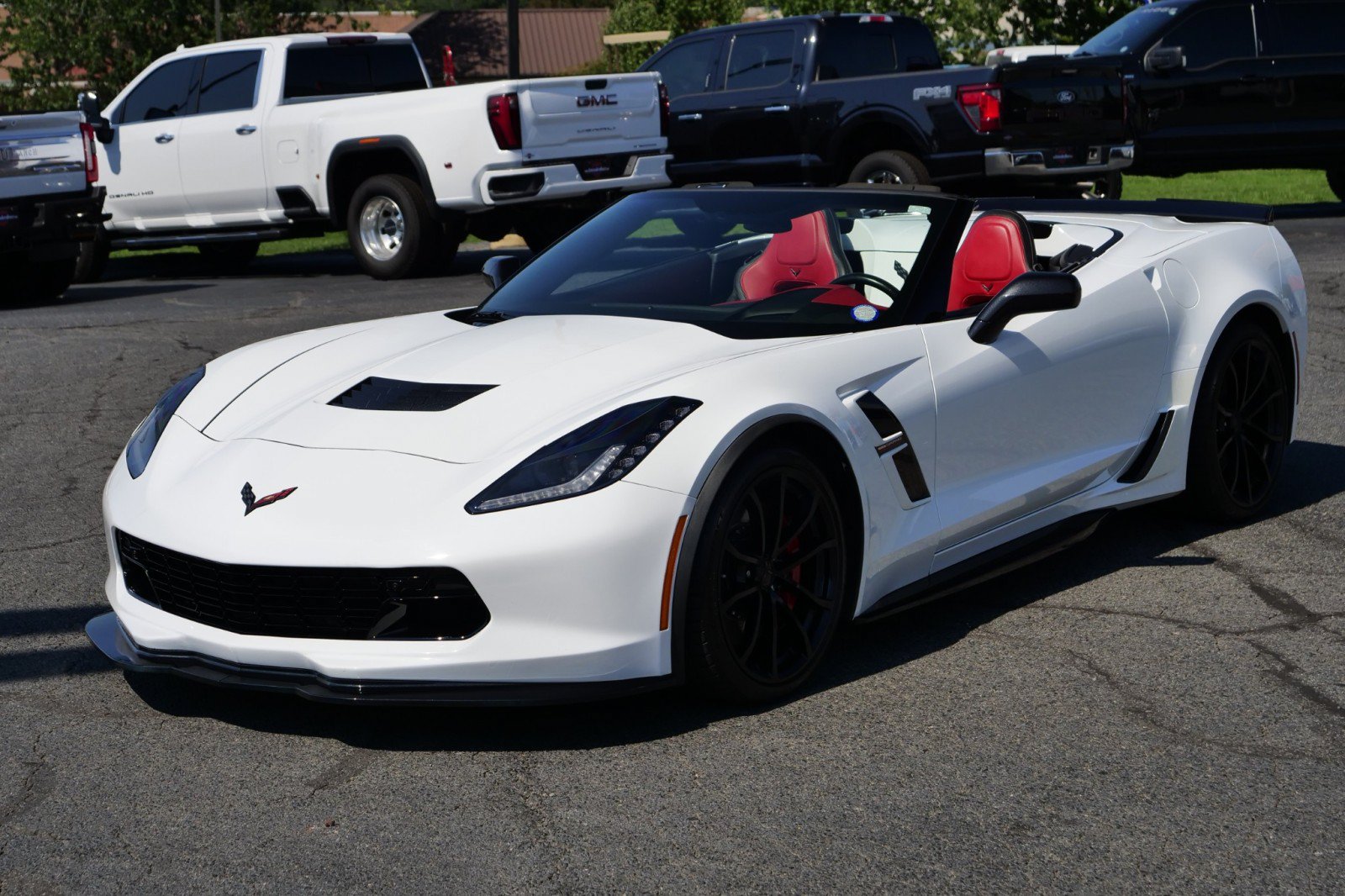 Used 2019 Chevrolet Corvette Grand Sport RWD image 6