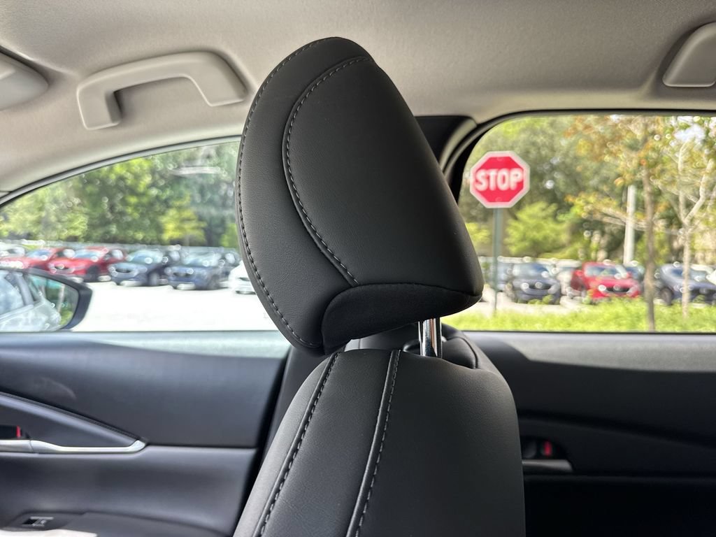 Certified 2025 MAZDA CX-30 AWD 2.5 S w/ Select Sport Pkg image 16