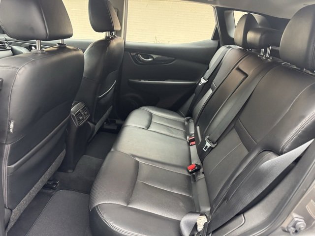 Used 2022 Nissan Rogue Sport SL image 12