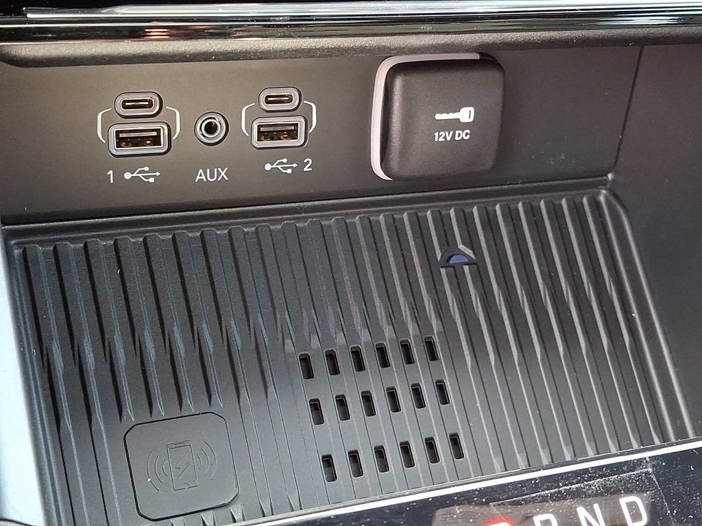 New 2026 Jeep Grand Cherokee Altitude AWD/4WD image 19