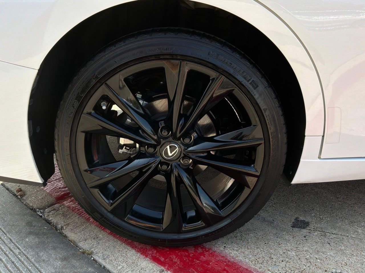 Used 2024 Lexus ES 350 F Sport FWD image 9