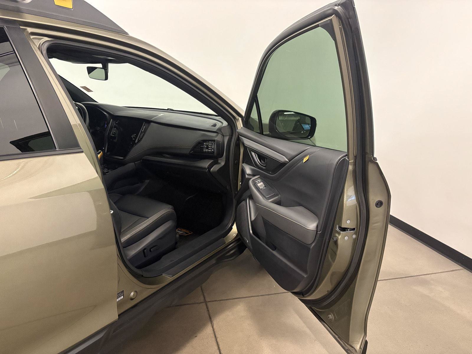 Used 2025 Subaru Outback Wilderness AWD/4WD image 42