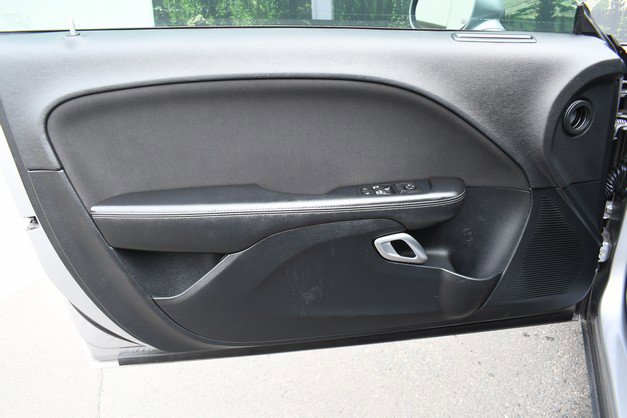 Used 2016 Dodge Challenger R/T w/ Driver Convenience Group image 13