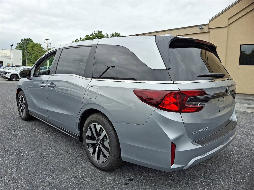 New 2026 Honda Odyssey EX-L image 3